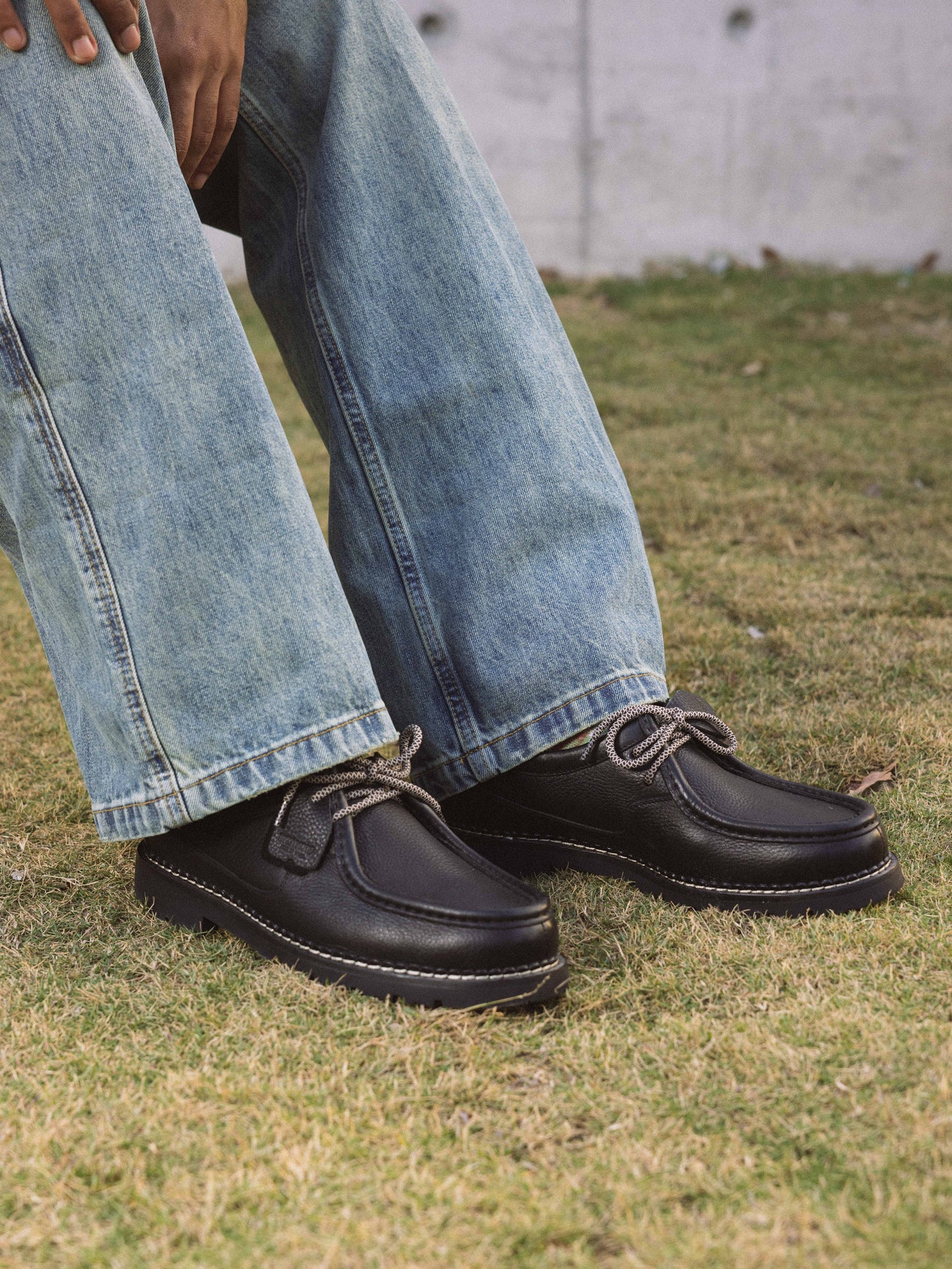 DYZZYMOTIF COWHIDE LEATHER DERBY