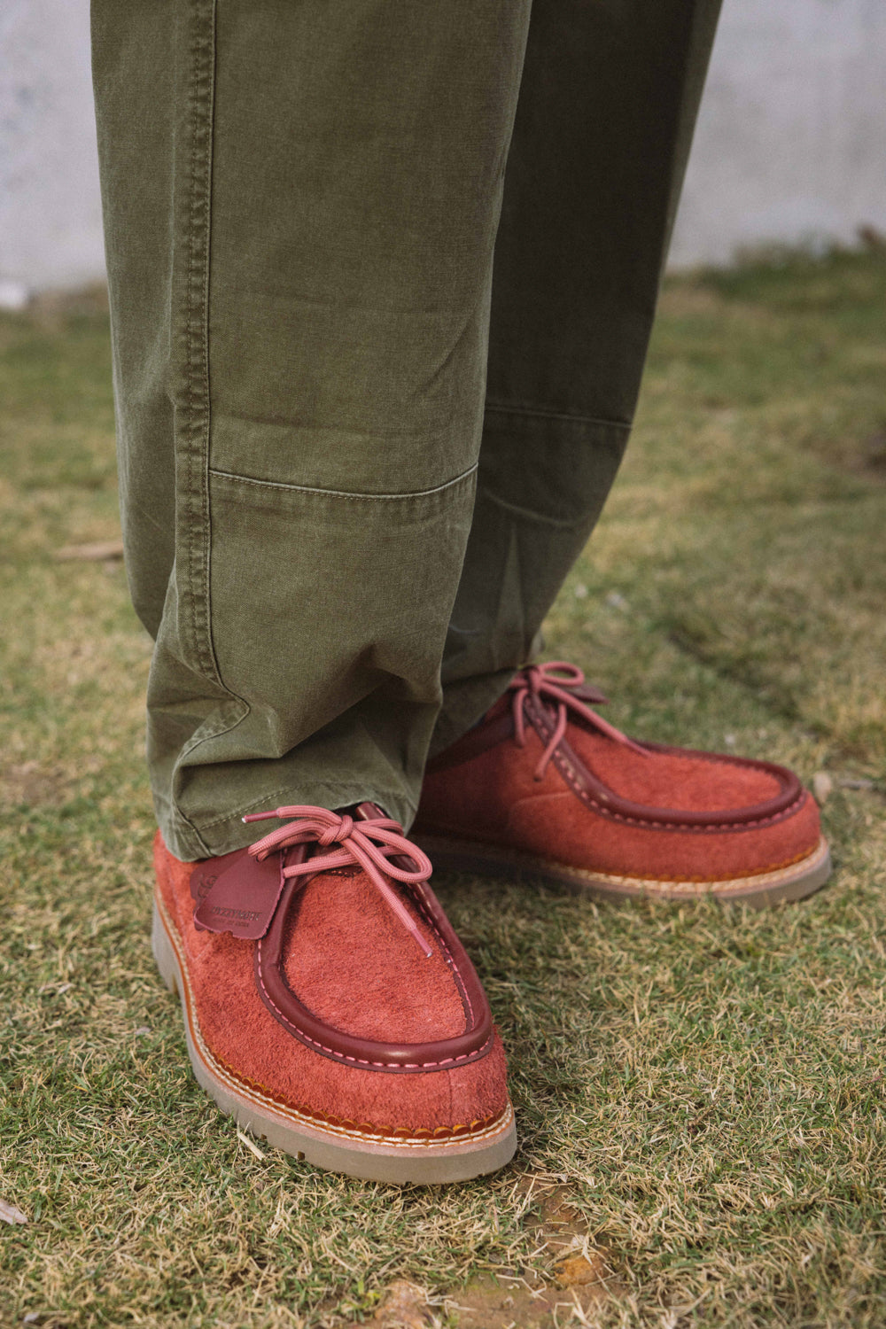 DYZZYMOTIF SUEDE DERBY
