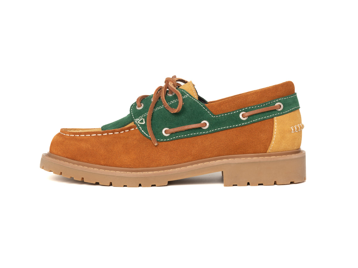 DYZZYMOTIF SUEDE LEATHER BOAT LOAFER HARBOR TASSEL