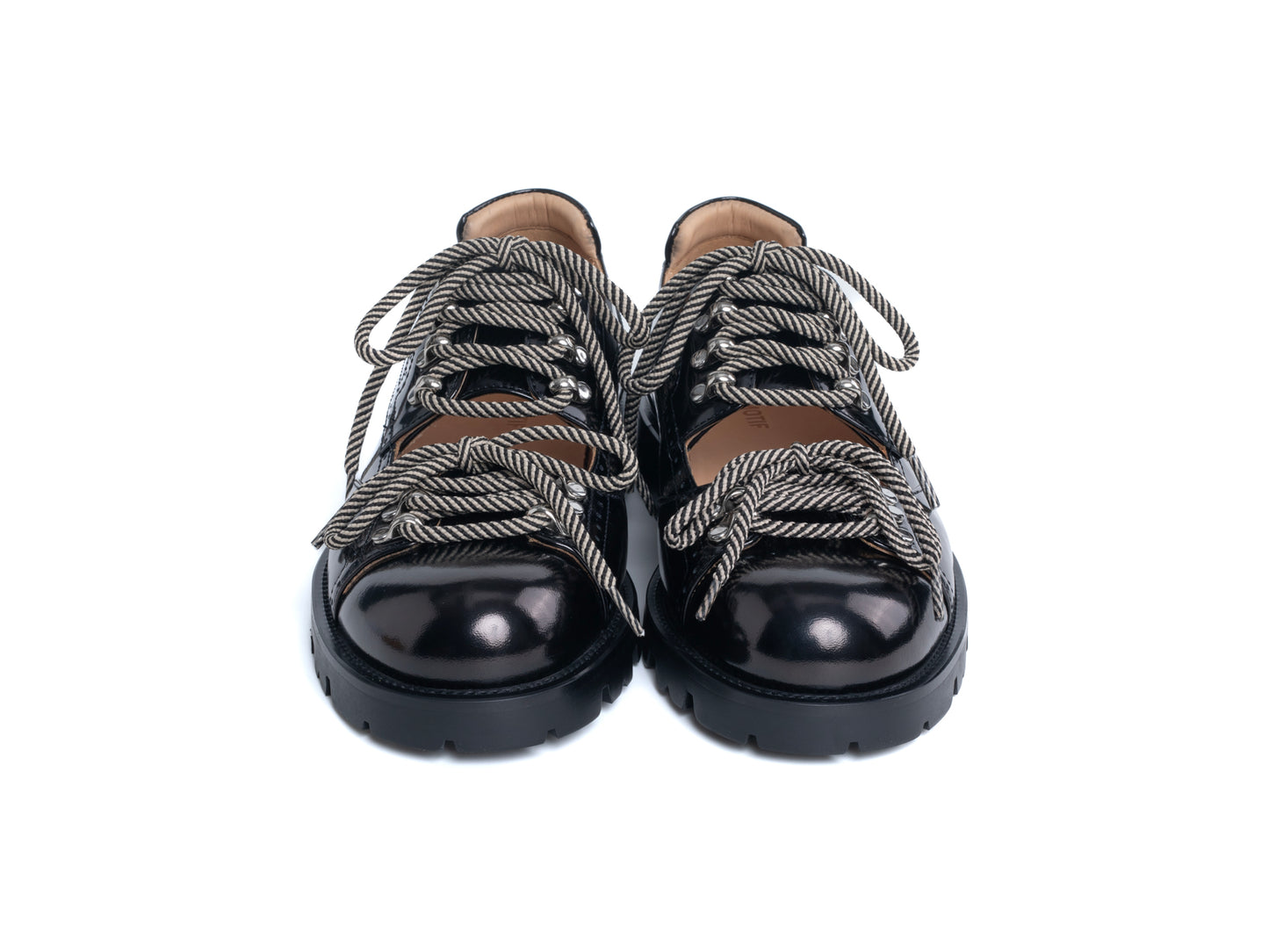 DYZZYMOTIF HORSEHAIR DERBY CAVALLO