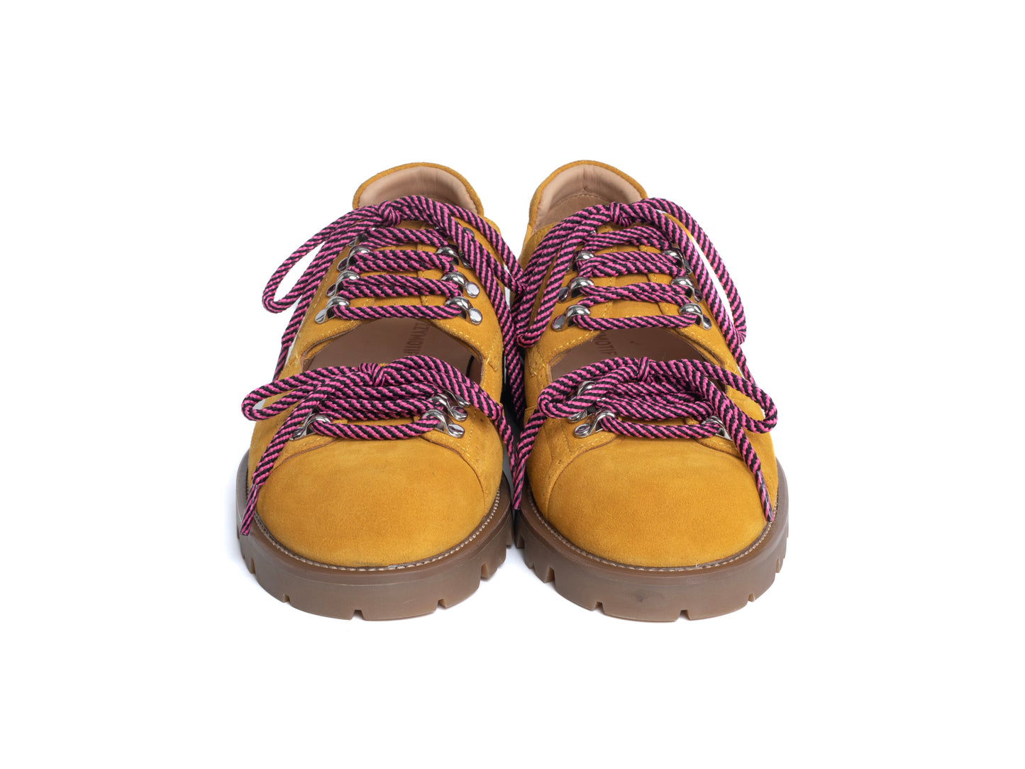 DYZZYMOTIF HORSEHAIR DERBY CAVALLO