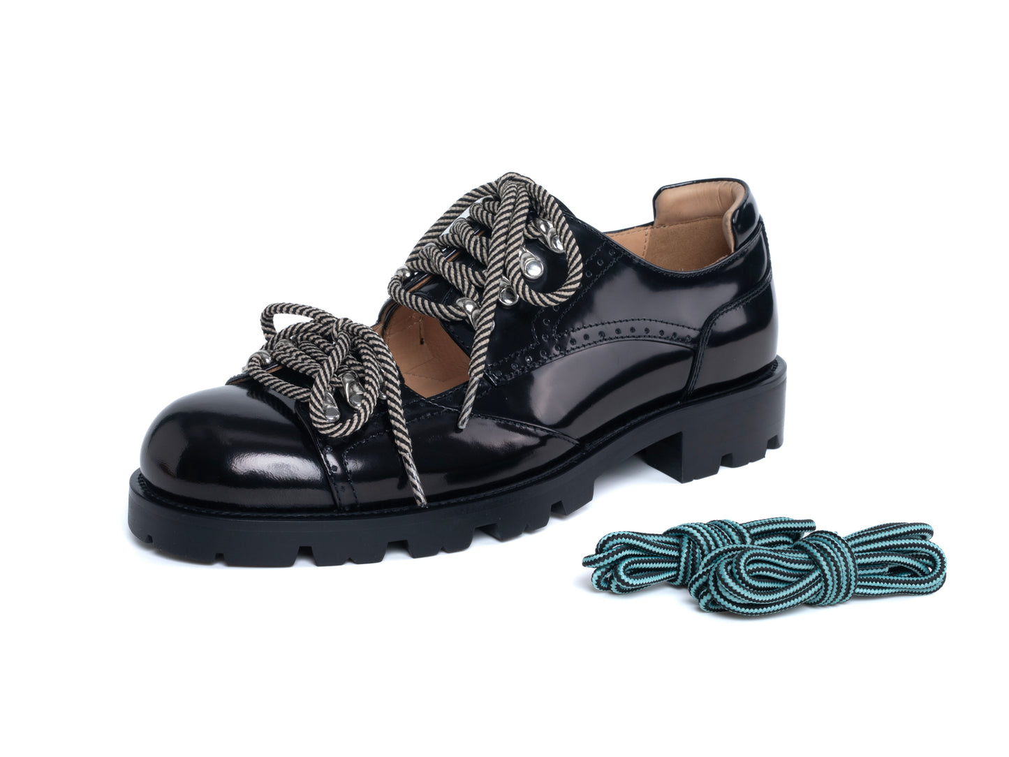 DYZZYMOTIF HORSEHAIR DERBY CAVALLO